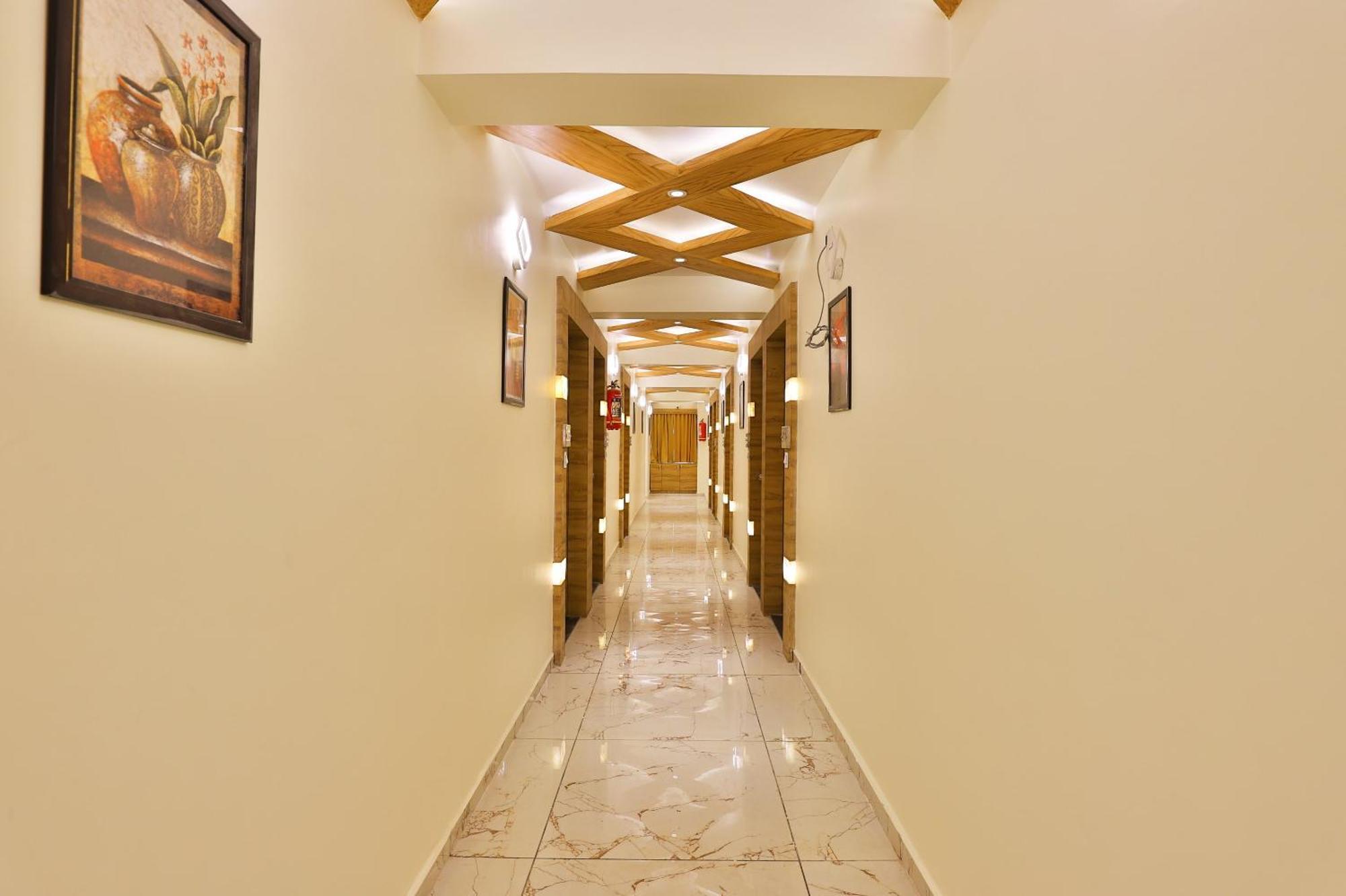 Hotel O Silver Palace Bātwa Exterior foto