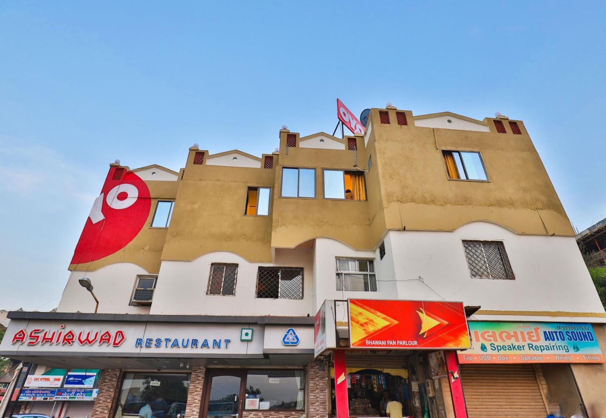 Hotel O Silver Palace Bātwa Exterior foto
